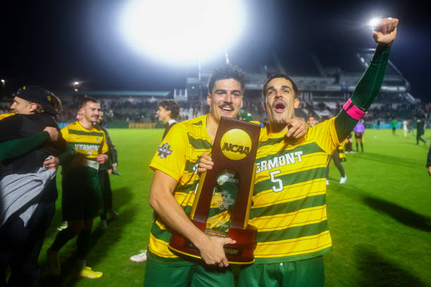 己在面对对 己在面对对