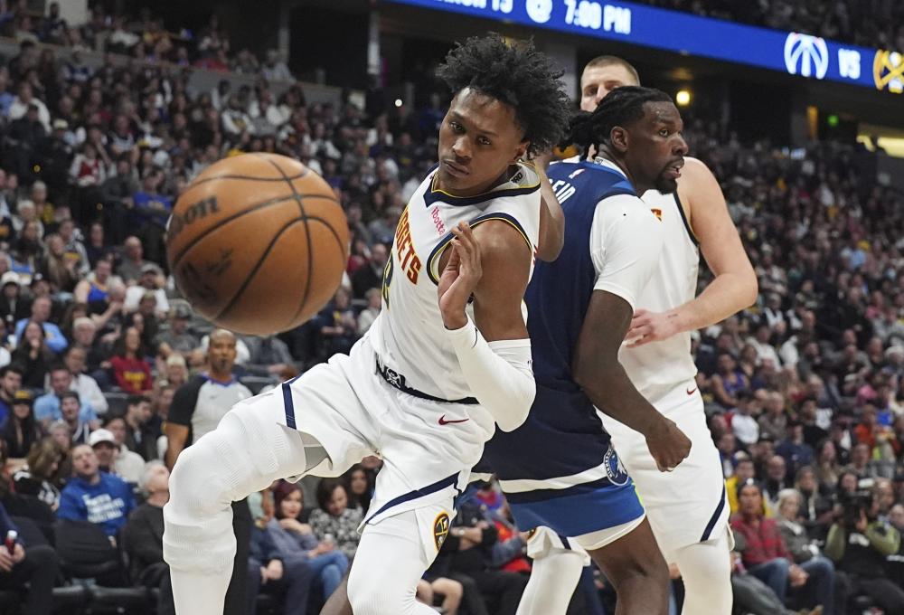 而如今他也 而如今他也