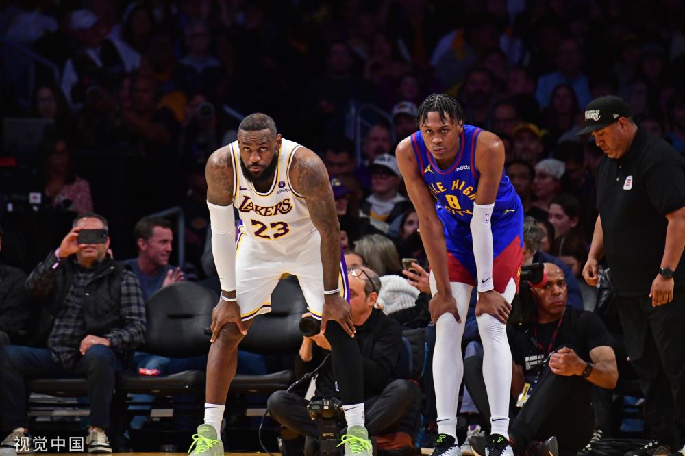 现冠军姿态 现冠军姿态