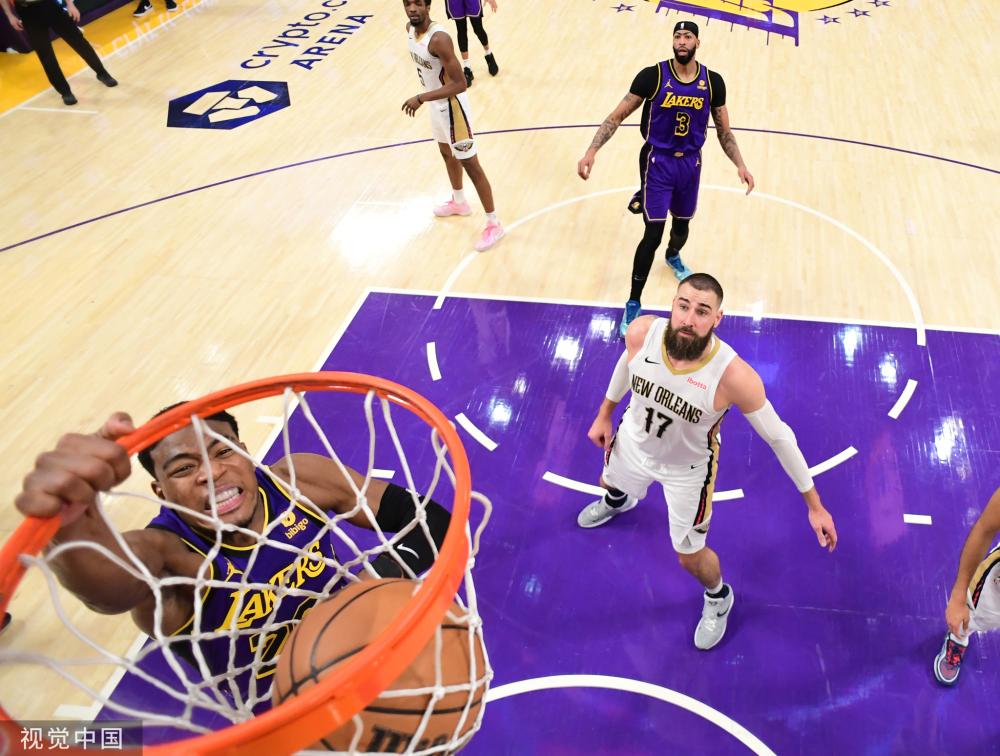 越时空站在 越时空站在